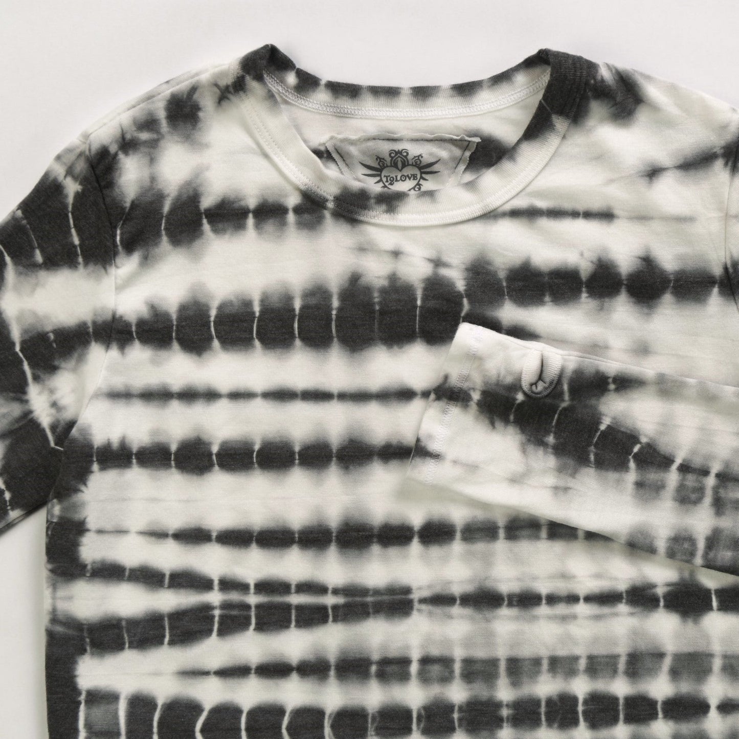 Long-Sleeved Boxy Tee with Thumbholes (Bamboo Tie-Dye)