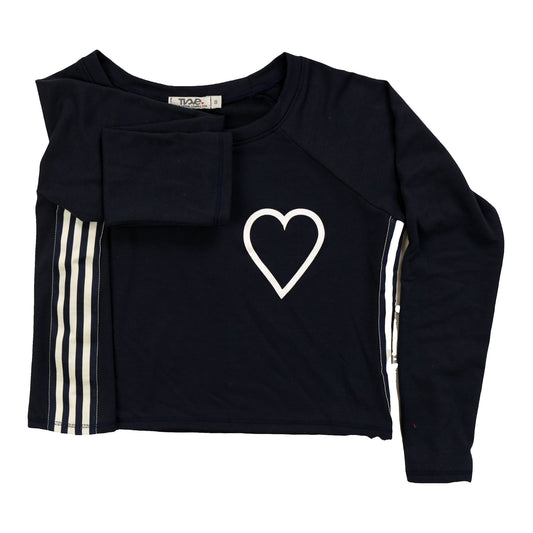 Long-Sleeved Shirt with Sports Trim (White Heart Outline Print)