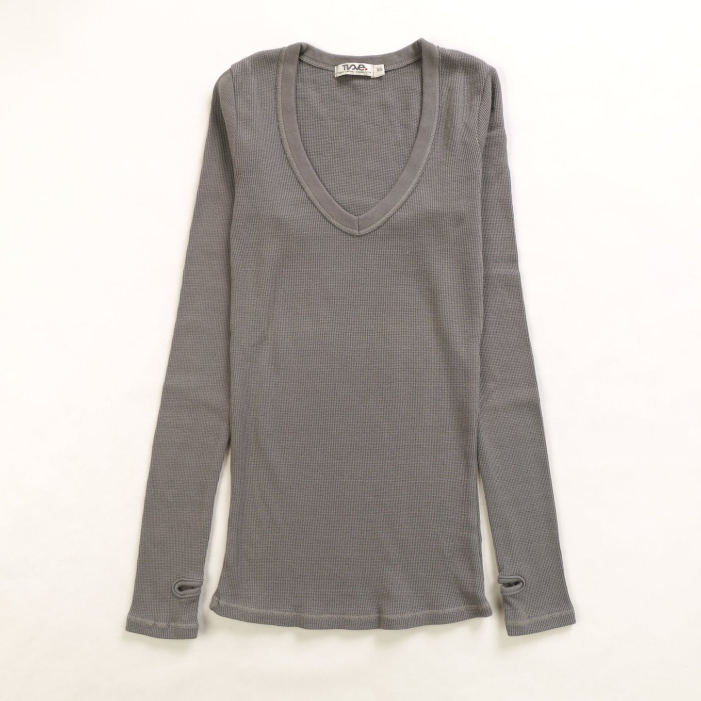 women's dark gray thermal fabric v-neck shirt with long sleeves and thumbholes at the end