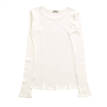 women's winter white thermal fabric shirt with long sleeves and thumbholes at the end